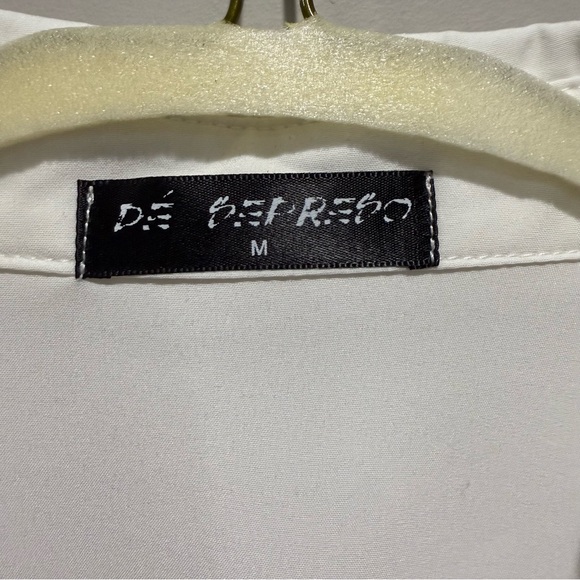 NWOT White Blouse | statement lace sleeves | Button up | De Supreso Designer - Picture 4 of 5